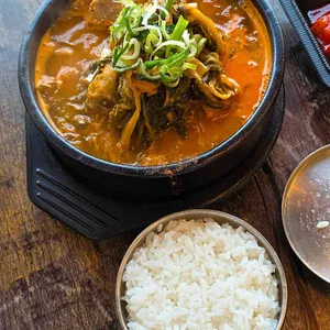 이유있는감자탕 사진