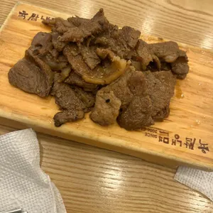 육쌈냉면  사진
