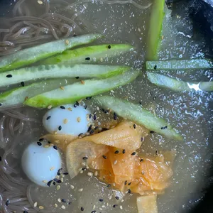 고기듬뿍대왕비빔밥 사진