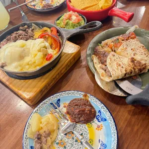 멕시칼리 사진