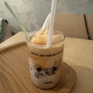 낙하주의 사진
