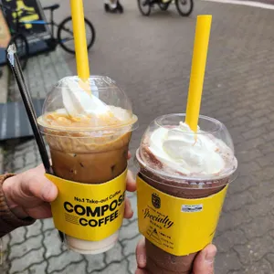 컴포즈커피 사진