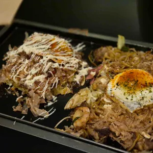 데판즈 사진