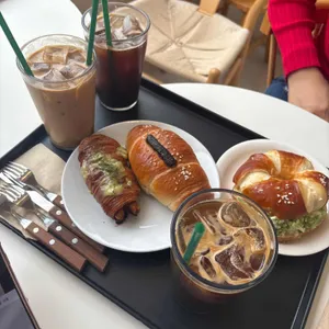모어댄버터 사진 1