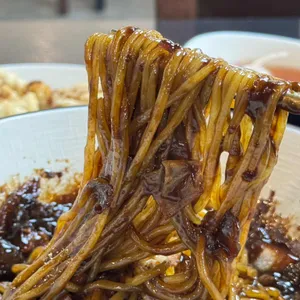 친친차이나 사진
