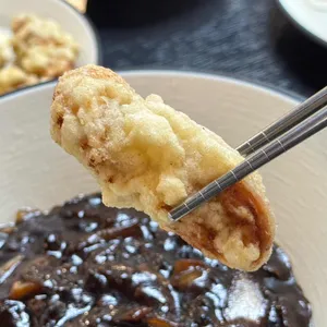 친친차이나 사진