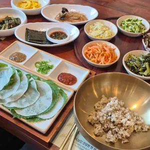 봄이보리밥 사진