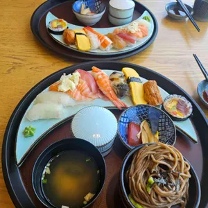 상무초밥 사진