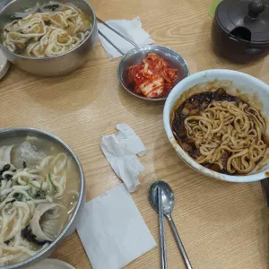 홍두깨칼국수 사진