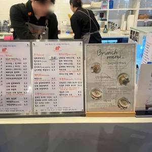 더남산 커피앤디저트 리뷰 사진