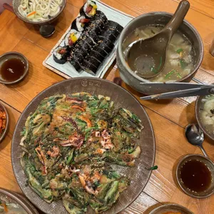 배가네 흥동수제비 사진