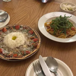 비스트로타마르 사진