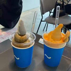 롤링커피 사진