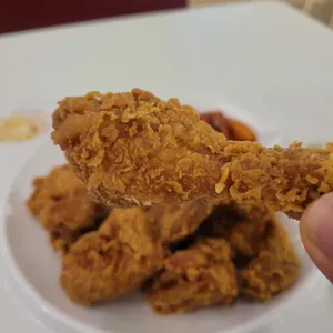 투홀릭치킨 사진