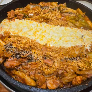장인닭갈비 사진