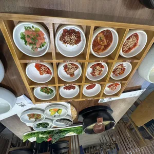 하얀고래 리뷰 사진