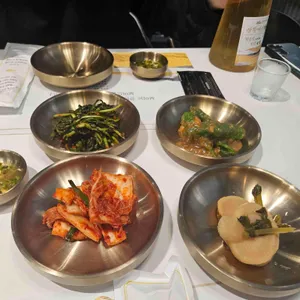 보양식 하순옥 황금안동국시 사진