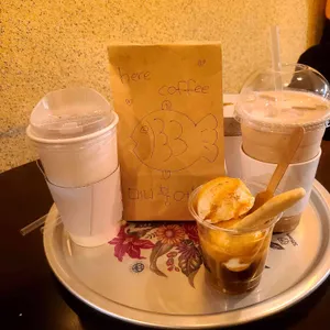 here,coffee 사진