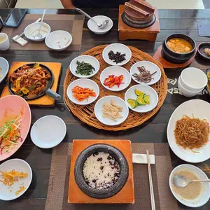 오월의꽃수레 사진