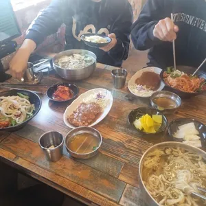 말랭이비빔국수 사진