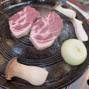 상구네솥뚜껑삼겹살 사진