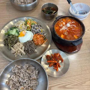 연희보리밥 사진