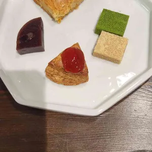 여든여덟밤 사진