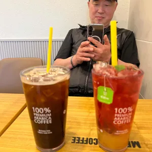 메가커피 사진