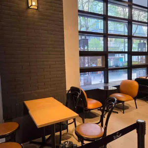 폴 바셋 강남역 리뷰 사진