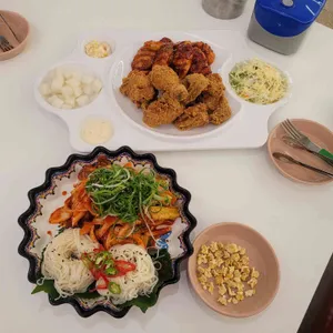 투홀릭치킨 사진