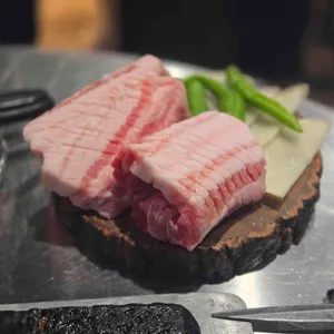 본디 사진