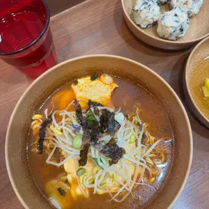 틈새라면  사진