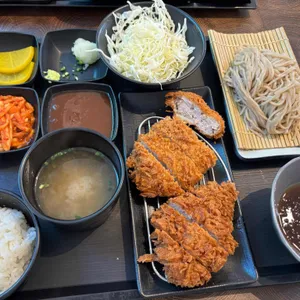 성북돈까스 사진