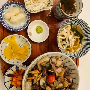 핵밥 사진