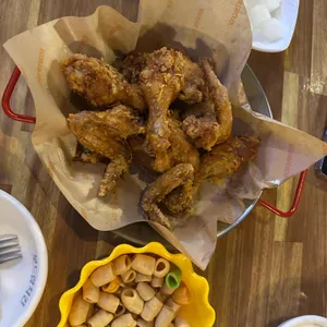 보드람치킨 사진