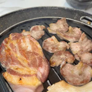 원돈 사진