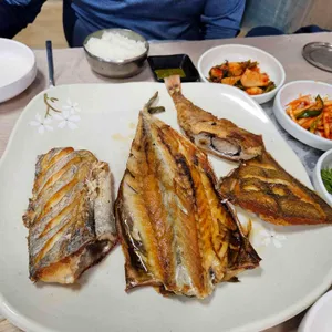 쌍둥이네식당 사진