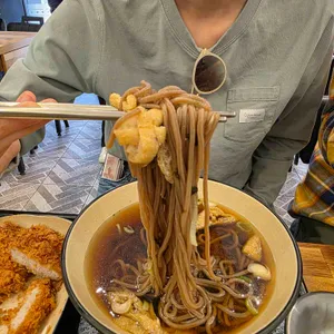 카츠앤맘 사진