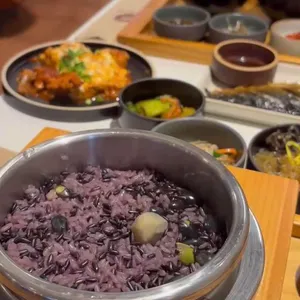 도토리 소반 사진