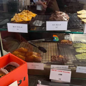 쉘터커피로스터스 리뷰 사진