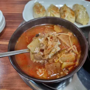 장터먹방 사진