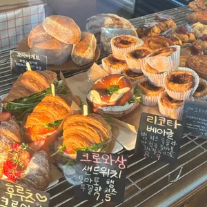 빠네렌토 리뷰 사진