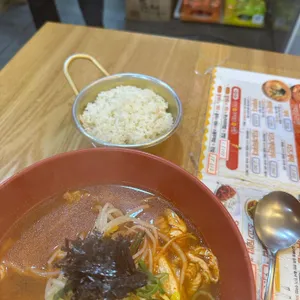 틈새라면 사진