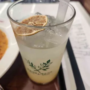 명장시대 사진