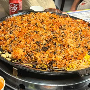 김윤식의 착한국수 & 솥뚜껑삼겹살 사진
