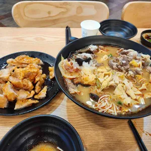 이런이궈 마라탕 사진