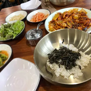 사월에밥상 사진