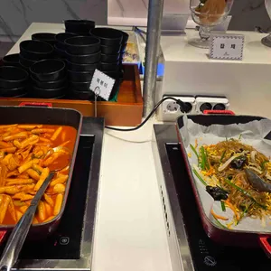더메이드뷔페 사진
