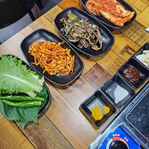 기름칠하는날 리뷰 사진