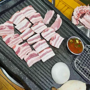 기름칠하는날 사진